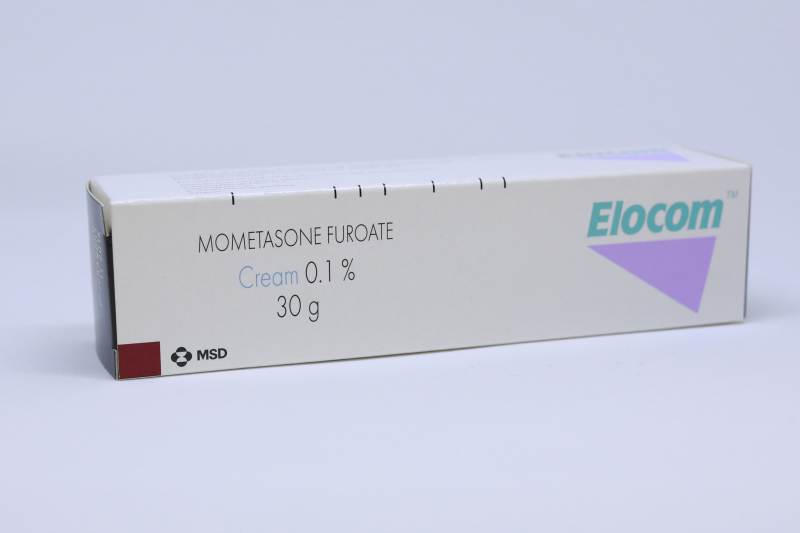 [I137502] ELOCOM CREAM 30 GM
