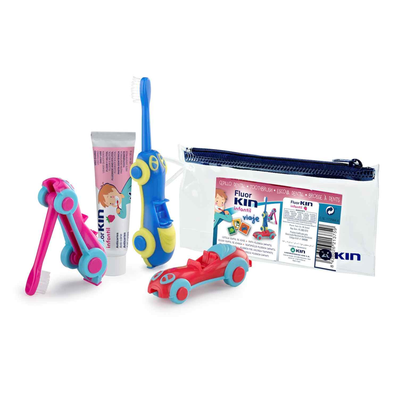 KIN TRAVEL CHILD CAR/BRUSH+T/PASTE