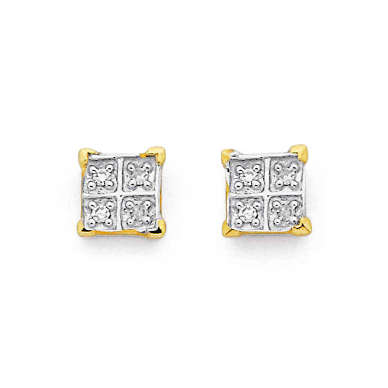١٣٩ حلق مربع من الماس مطلي بالذهب عيار ١٨ قيراط.