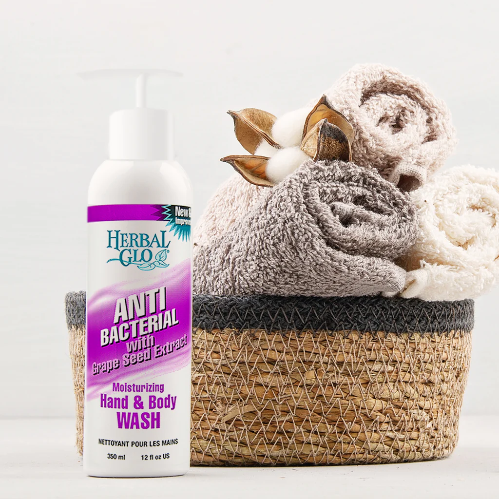 HERBAL GLO CLEAN HYGENIC MOISTURIZING BODY WASH 350ML